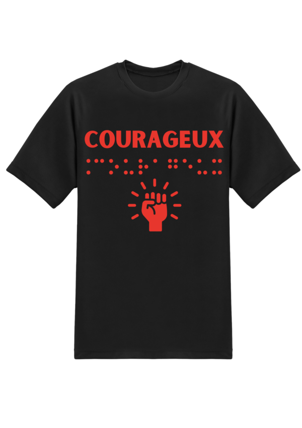 un t-shirt avec inscription " courageux "en braille en relief. T-shirt inclusif, design accessible, mode tactile pour non-voyants et malvoyants.